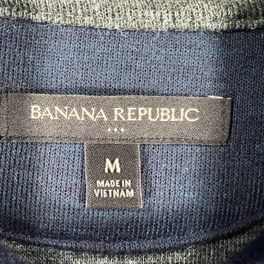 Banana Republic Mens Sweatshirt Medium Green Long Sleeve 1/4 Zip Mock Neck